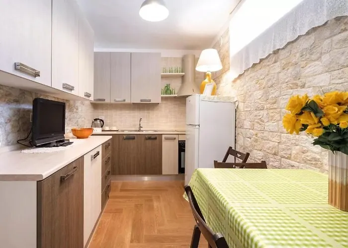 Da Fabio E Paola Lantställe Ostuni